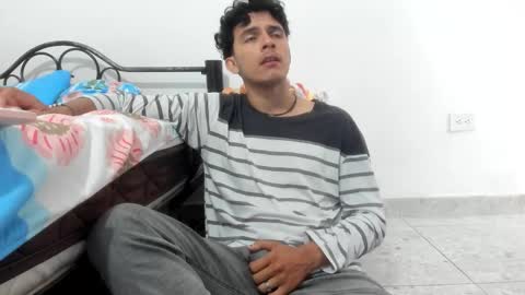 Snapshot of mikael_stor chatting on October 2, 12:31 pm mikael_stor online show from October 2, 12:31 pm