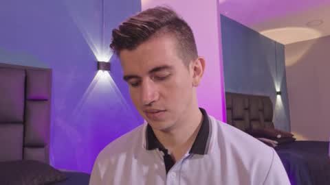 mikael online show from March 4, 4:08 am