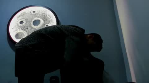 Mike  online show from March 10, 11:16 am