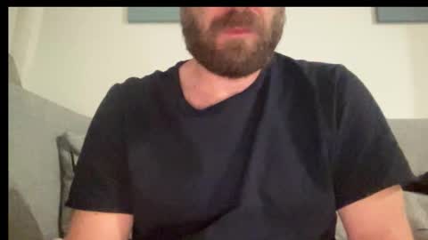 MIke online show from October 25, 11:17 pm