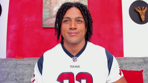   online show from December 15, 9:56 am