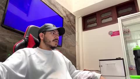 mike online show from December 29, 8:48 pm