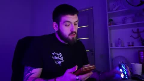 MIKE PLATANO online show from November 28, 10:55 pm