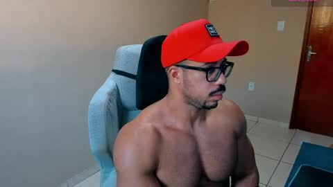 Snapshot of mikehotk chatting on October 1, 7:29 pm mikehotk online show from October 1, 7:29 pm