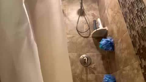 Snapshot of mikek_600 chatting on October 4, 10:58 pm mikek_600 online show from October 4, 10:58 pm