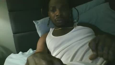 mikelew40402 online show from November 25, 1:18 am