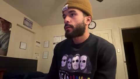 mikemikemikey9996 online show from November 3, 4:49 am