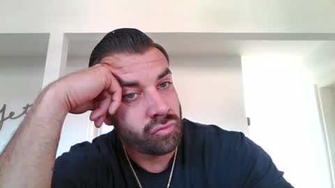 mikeydiesel55 online show from October 5, 6:01 pm