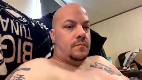 mikeylikesit2222 online show from December 29, 4:30 pm