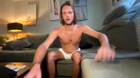 mikeywhite123 online show from September 28, 10:52 pm