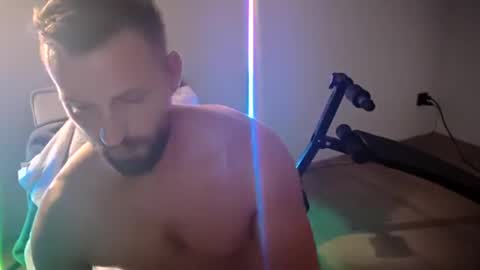 mikhael767676 online show from June 30, 9:27 pm