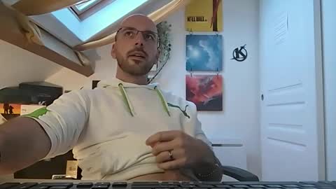 Snapshot of mikmik91 chatting on January 28, 4:30 pm mikmik91 online show from January 28, 4:30 pm