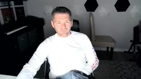 milf_hunter567 online show from October 15, 4:25 pm