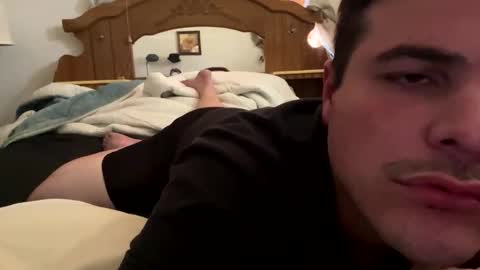 millennialcumm online show from April 16, 6:19 pm