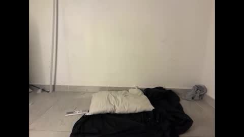 SlimnHungOH online show from April 3, 1:46 am