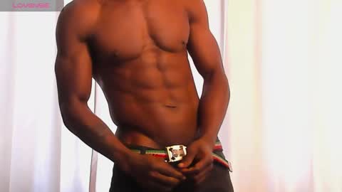 Miltonn online show from January 8, 4:00 pm