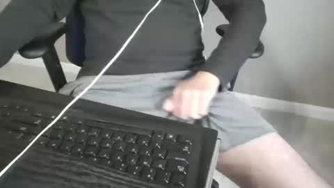 Snapshot of milwaukeebadger24 chatting on October 15, 12:57 pm milwaukeebadger24 online show from October 15, 12:57 pm