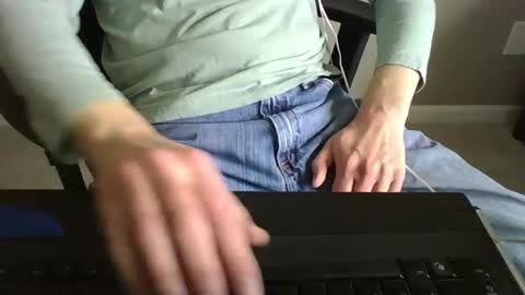 Snapshot of milwaukeebadger24 chatting on February 22, 8:37 pm milwaukeebadger24 online show from February 22, 8:37 pm