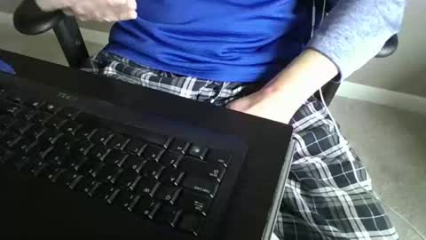 Snapshot of milwaukeebadger24 chatting on February 8, 3:42 pm milwaukeebadger24 online show from February 8, 3:42 pm