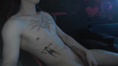 Max online show from October 14, 1:12 am