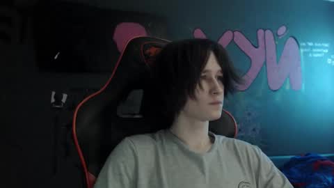 Max online show from November 26, 2:36 am