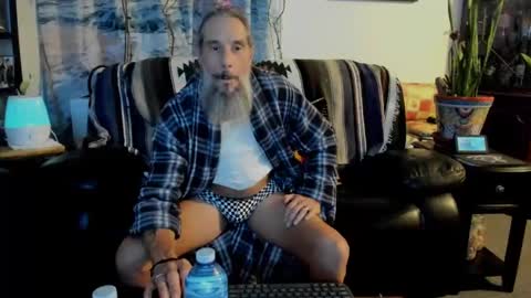 Snapshot of mindphuk chatting on February 10, 3:57 am mindphuk online show from February 10, 3:57 am