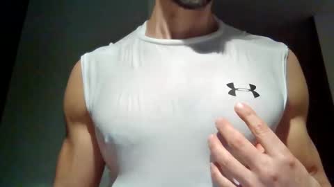 mmuscularman online show from December 17, 7:07 am