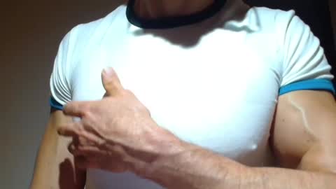 mmuscularman online show from September 26, 7:17 am