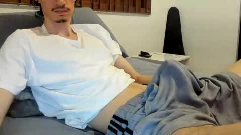 DigBreed online show from April 4, 1:02 am