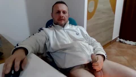 modesto1969 online show from December 20, 11:56 pm