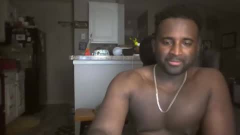 Snapshot of moed1987 chatting on December 11, 4:40 am Carluv99 online show from December 11, 4:40 am