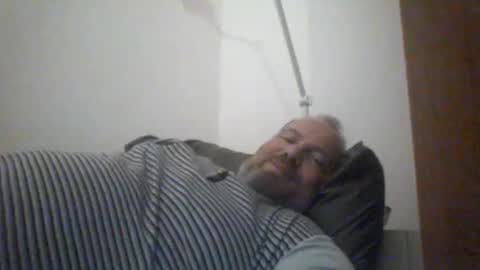 mofu781s online show from March 6, 9:53 pm