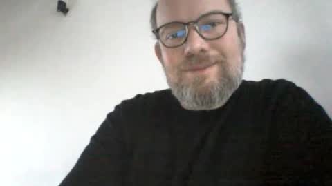 mofu781s online show from January 7, 8:15 am