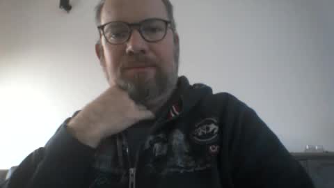 mofu781s online show from December 6, 7:54 am