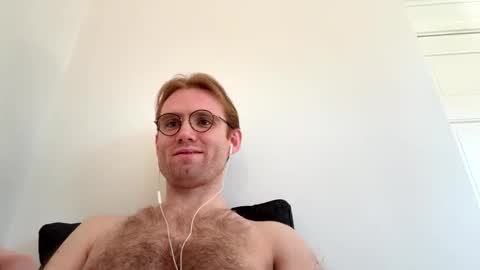 molliter online show from September 19, 1:00 pm