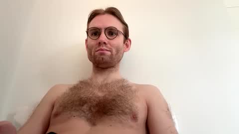 molliter online show from March 27, 12:06 pm