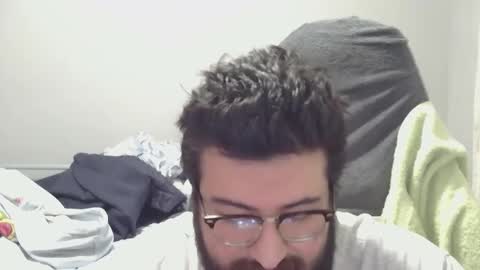 Mert online show from February 3, 11:36 pm