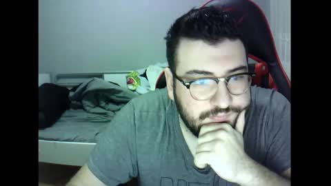 Mert online show from December 14, 2:12 am