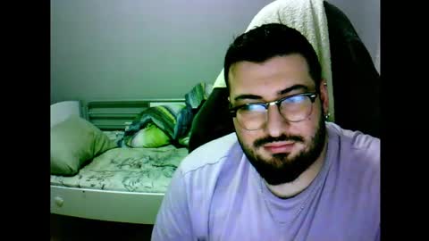 Mert online show from December 2, 10:32 pm