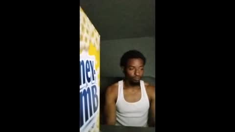 moneyovafame1994 online show from March 30, 1:39 am