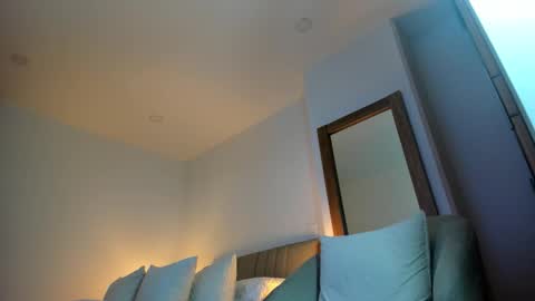 jalejoc online show from January 17, 3:42 am