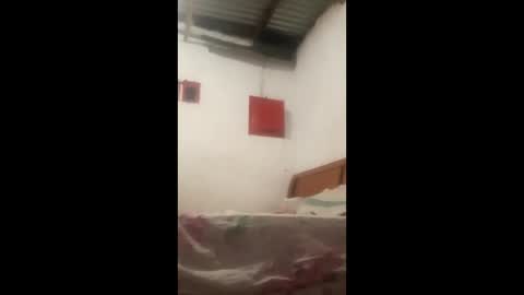 moon562949 online show from April 5, 9:00 pm