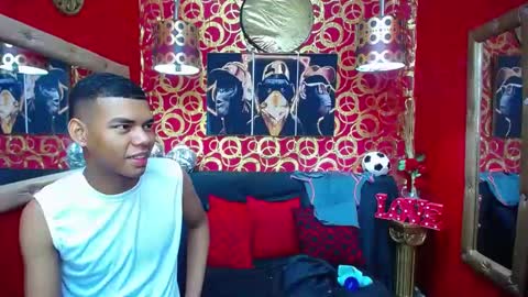 Snapshot of morenoblack23cm chatting on January 20, 7:04 pm duohot23 online show from January 20, 7:04 pm