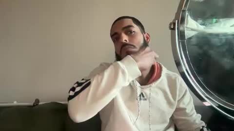 mountaiden online show from November 28, 9:06 pm