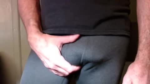 Snapshot of mountainmanny chatting on December 12, 11:29 am Manny online show from December 12, 11:29 am