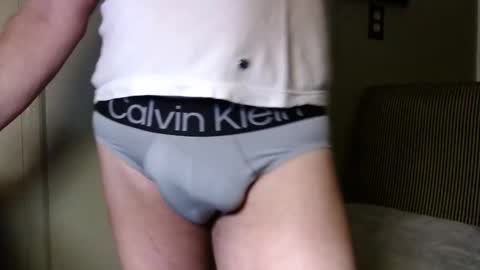 Snapshot of mountainmanny chatting on December 11, 11:43 am Manny online show from December 11, 11:43 am