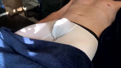 Snapshot of mps908 chatting on October 3, 3:06 pm Sequoia-Cocked Hombre de Sur online show from October 3, 3:06 pm