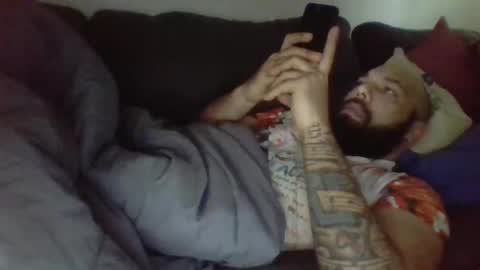 Snapshot of mr8plus chatting on January 22, 3:07 pm Mr8 online show from January 22, 3:07 pm