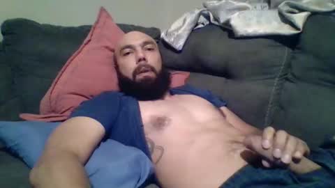 Snapshot of mr8plus chatting on October 22, 11:30 pm Mr8 online show from October 22, 11:30 pm