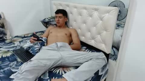 mr__cekiel online show from September 9, 6:24 am